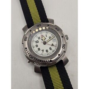 Vintage Swiss Army Silver Tone Quartz Analog Men's Watch. New Batt + Band.